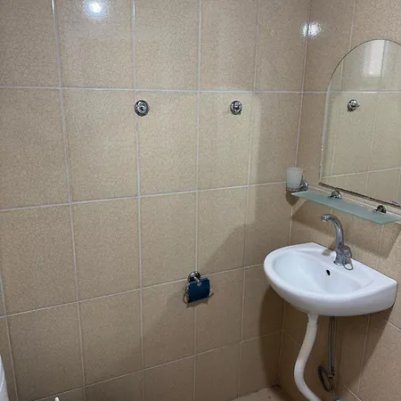 Guenes Tatil Koeyue * Bademli (Dikili)